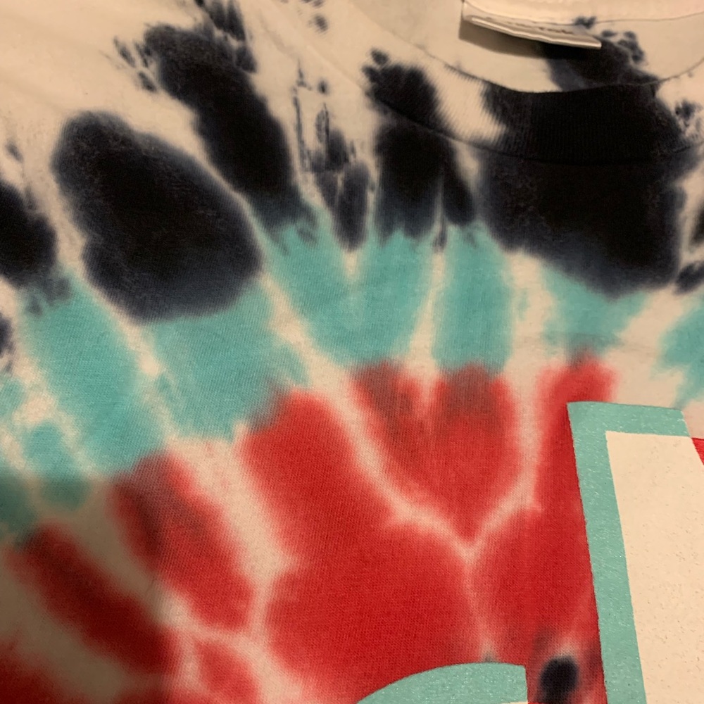 EUC TikTok Tie-Dye T-Shirt - Picture 4 of 7